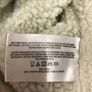 Orvis | Shirts | Orvis Faux Fur Lined Knitted Fleece Sweatshirt Xxl |  Poshmark